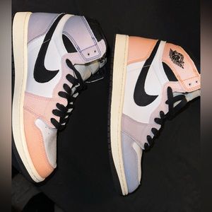 Air Jordan 1 Skyline